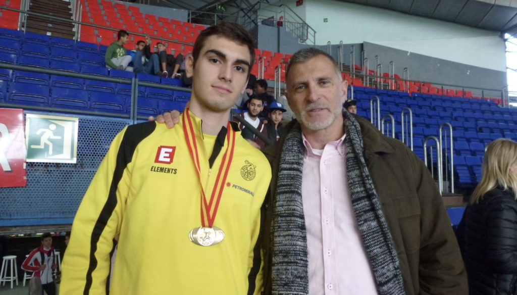 Antonio Corgos con Dario Sirerol, uno de sus atletas